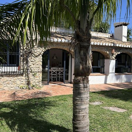 Villa Enri Villa Y Casita Con Piscina Y Jacuzzi 파센트 외부 사진