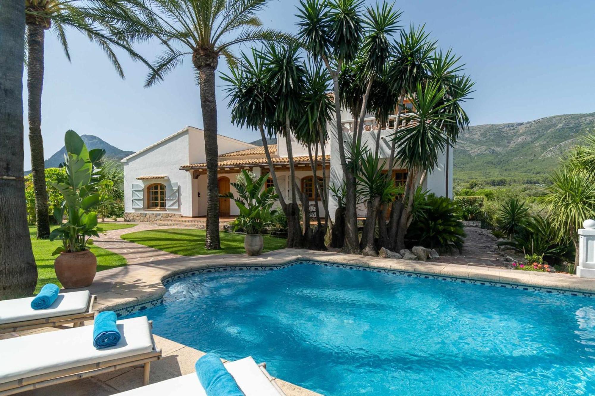 Villa Enri Villa Y Casita Con Piscina Y Jacuzzi 파센트 외부 사진