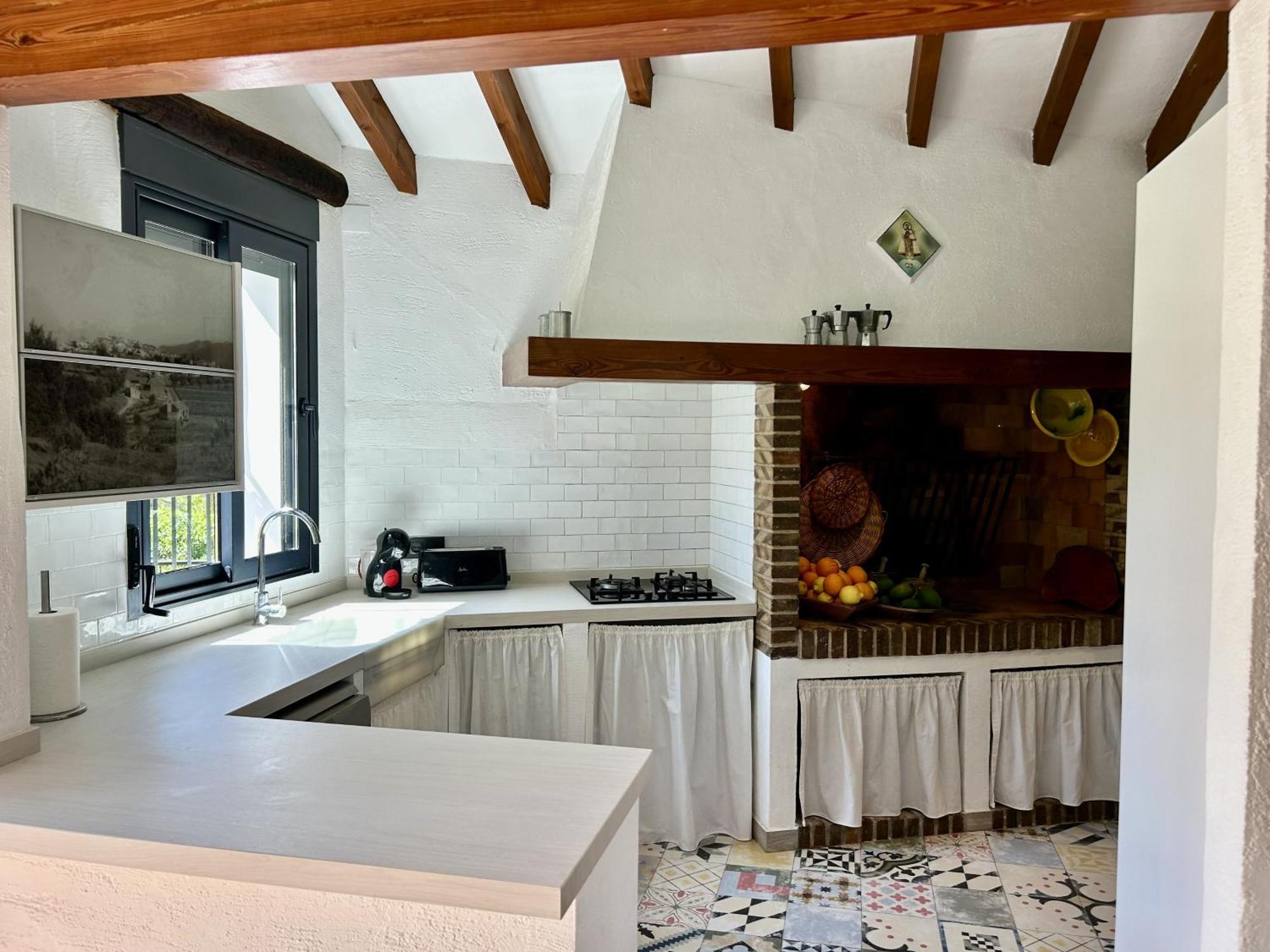 Villa Enri Villa Y Casita Con Piscina Y Jacuzzi 파센트 외부 사진