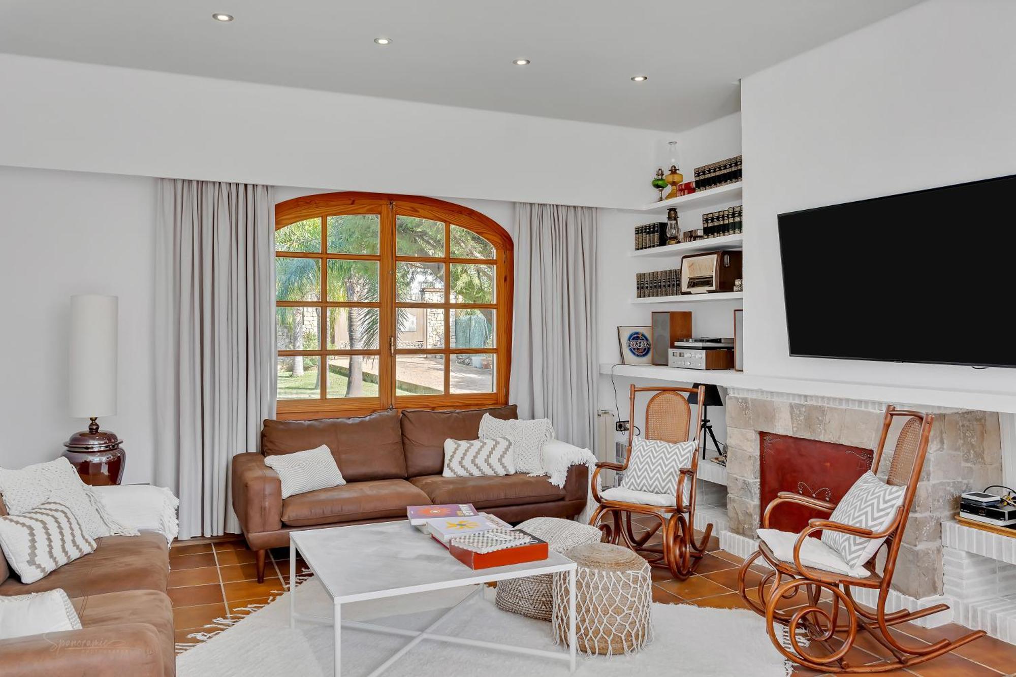 Villa Enri Villa Y Casita Con Piscina Y Jacuzzi 파센트 외부 사진