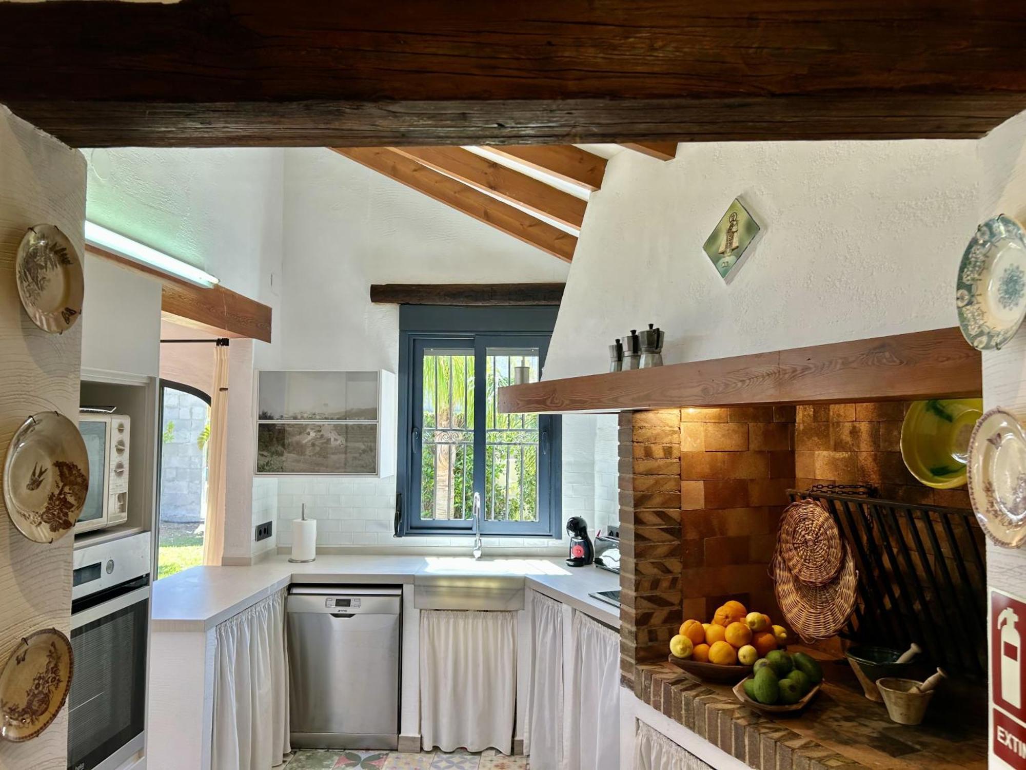 Villa Enri Villa Y Casita Con Piscina Y Jacuzzi 파센트 외부 사진